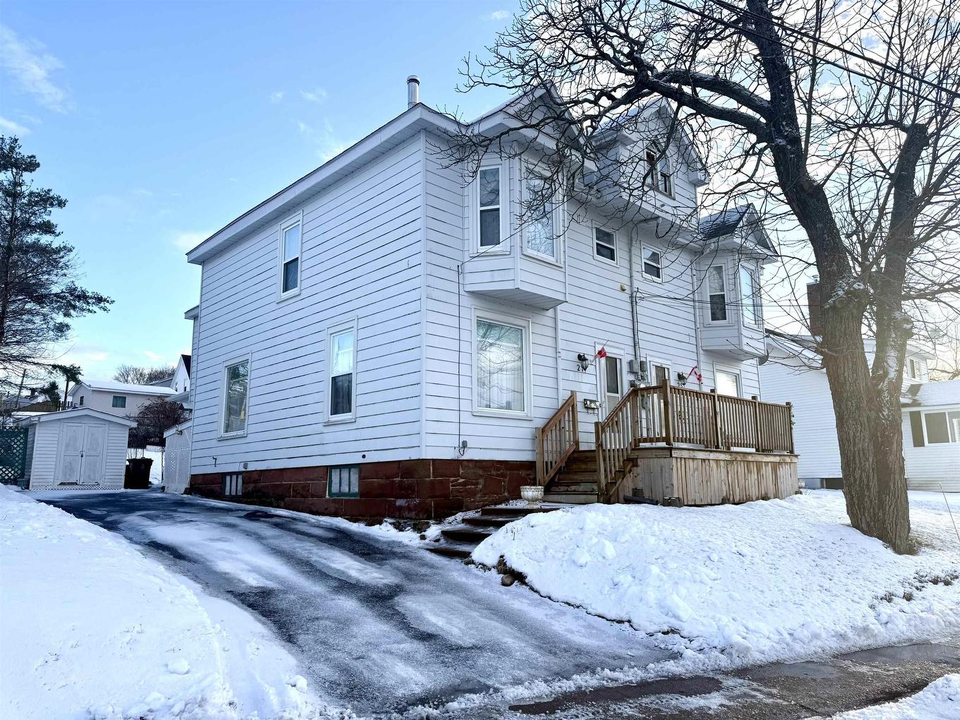 27 Beacon Street, Amherst, NS