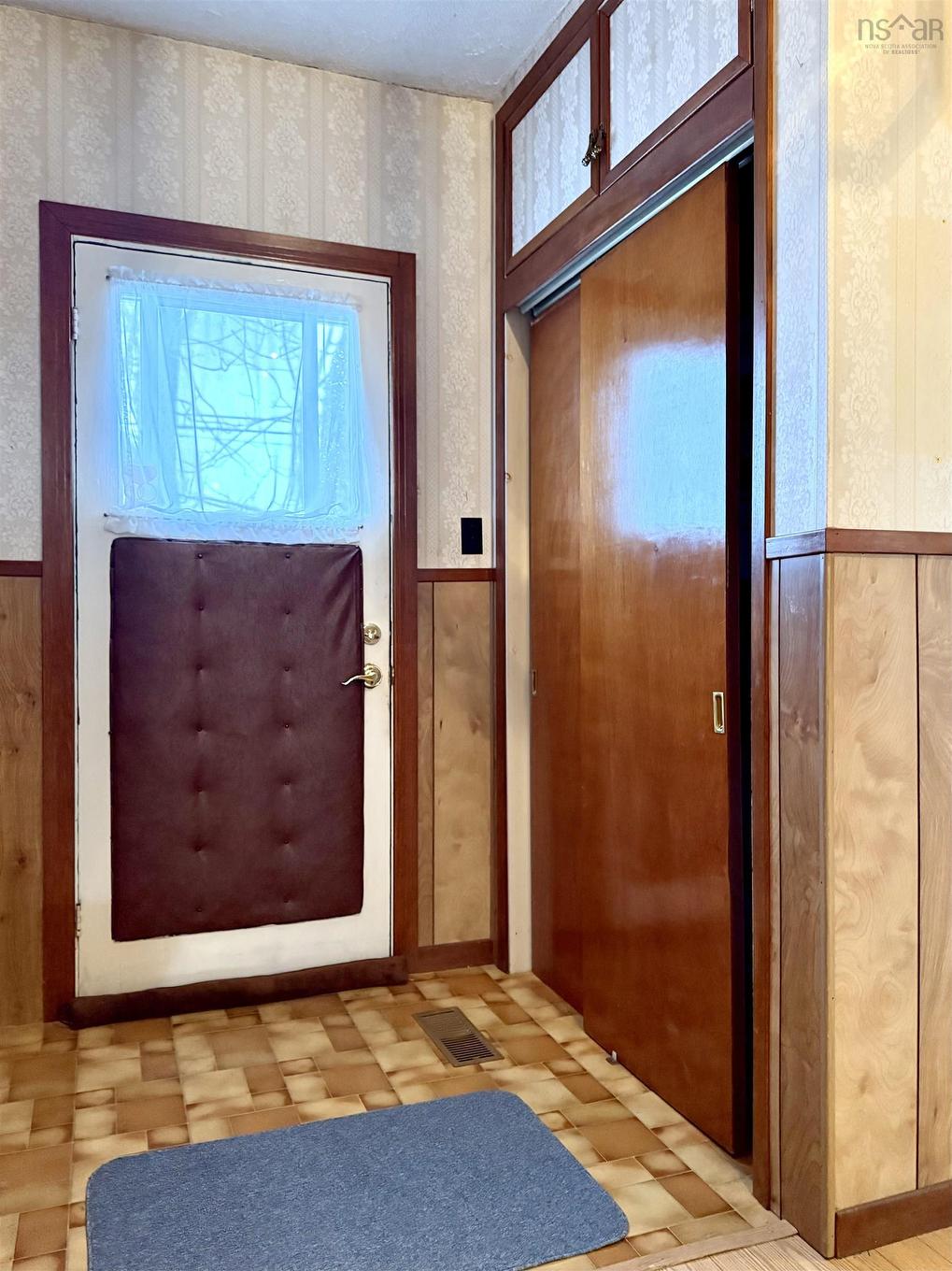 27 Beacon Street, Amherst, NS