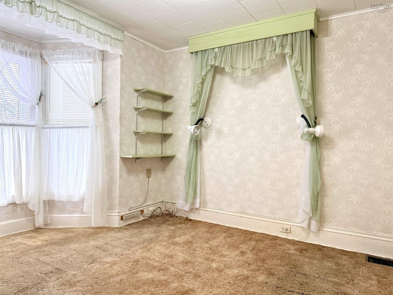 27 Beacon Street, Amherst, NS