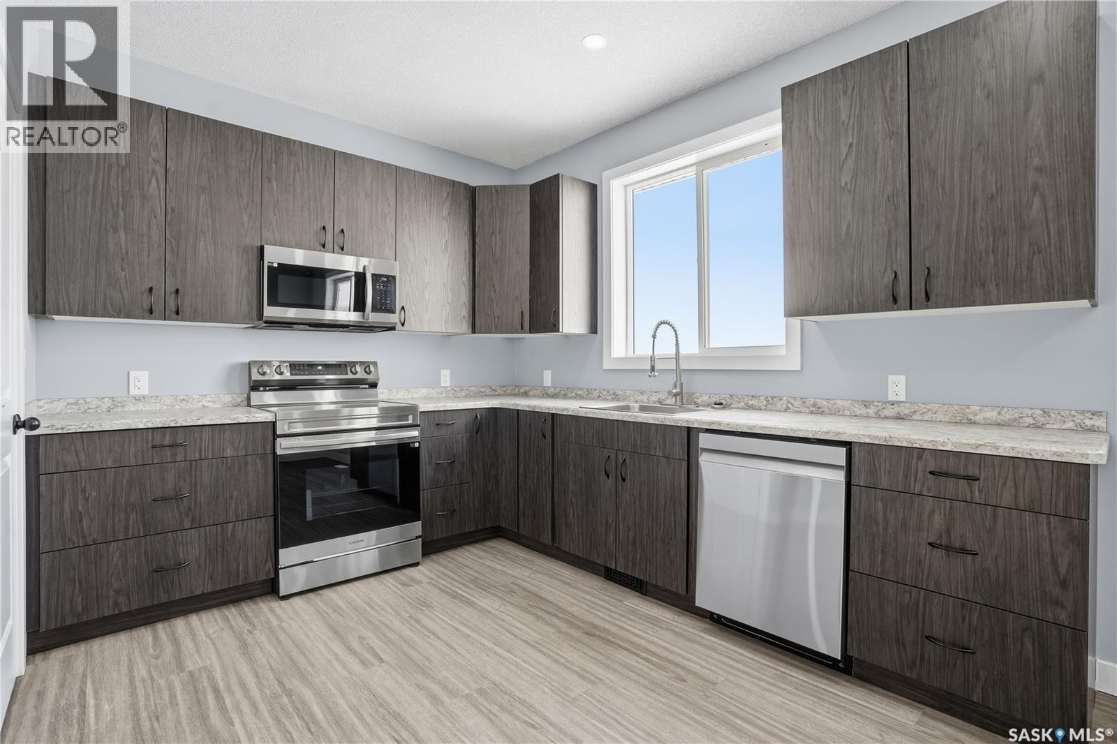 14 Ellisboro Trail, Lebret, SK - Indoor Photo Showing Kitchen With Stainless Steel Kitchen