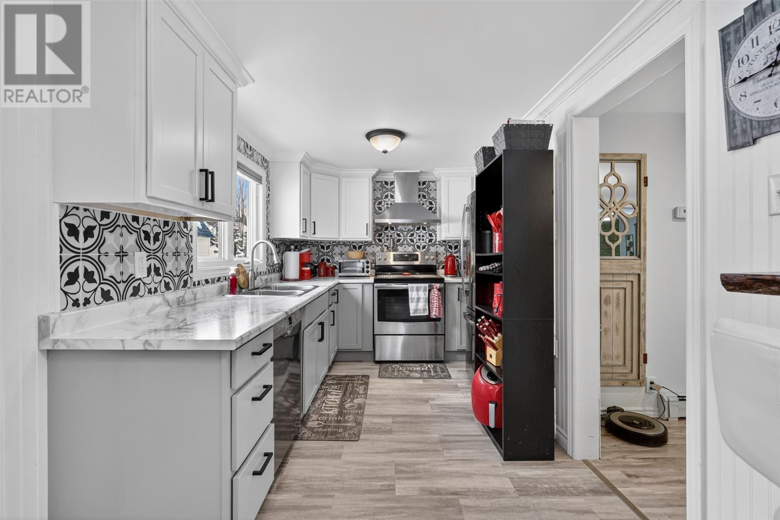 85 First Colony Drive, Cupids, NL - Indoor Photo Showing Kitchen