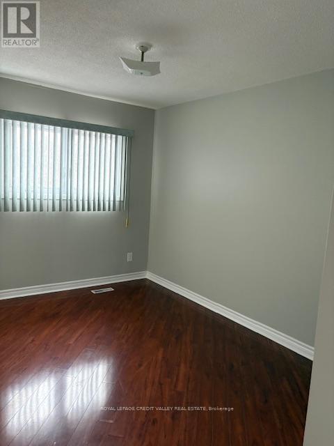 2502 Trident Avenue, Mississauga, ON - Indoor Photo Showing Other Room