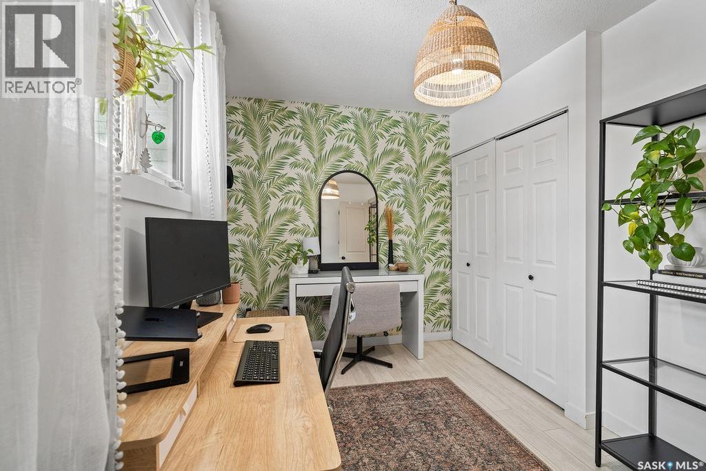 4601 Castle Road, Regina, SK - Indoor