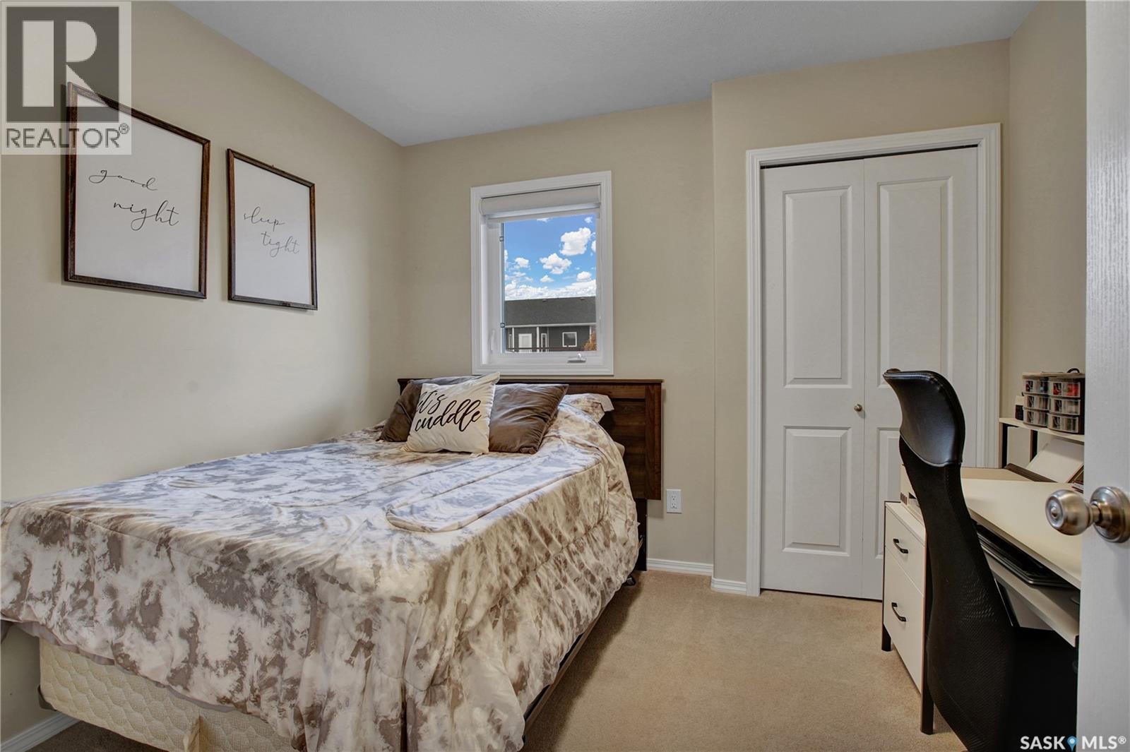 439 Snead Crescent, Warman, SK - Indoor Photo Showing Bedroom