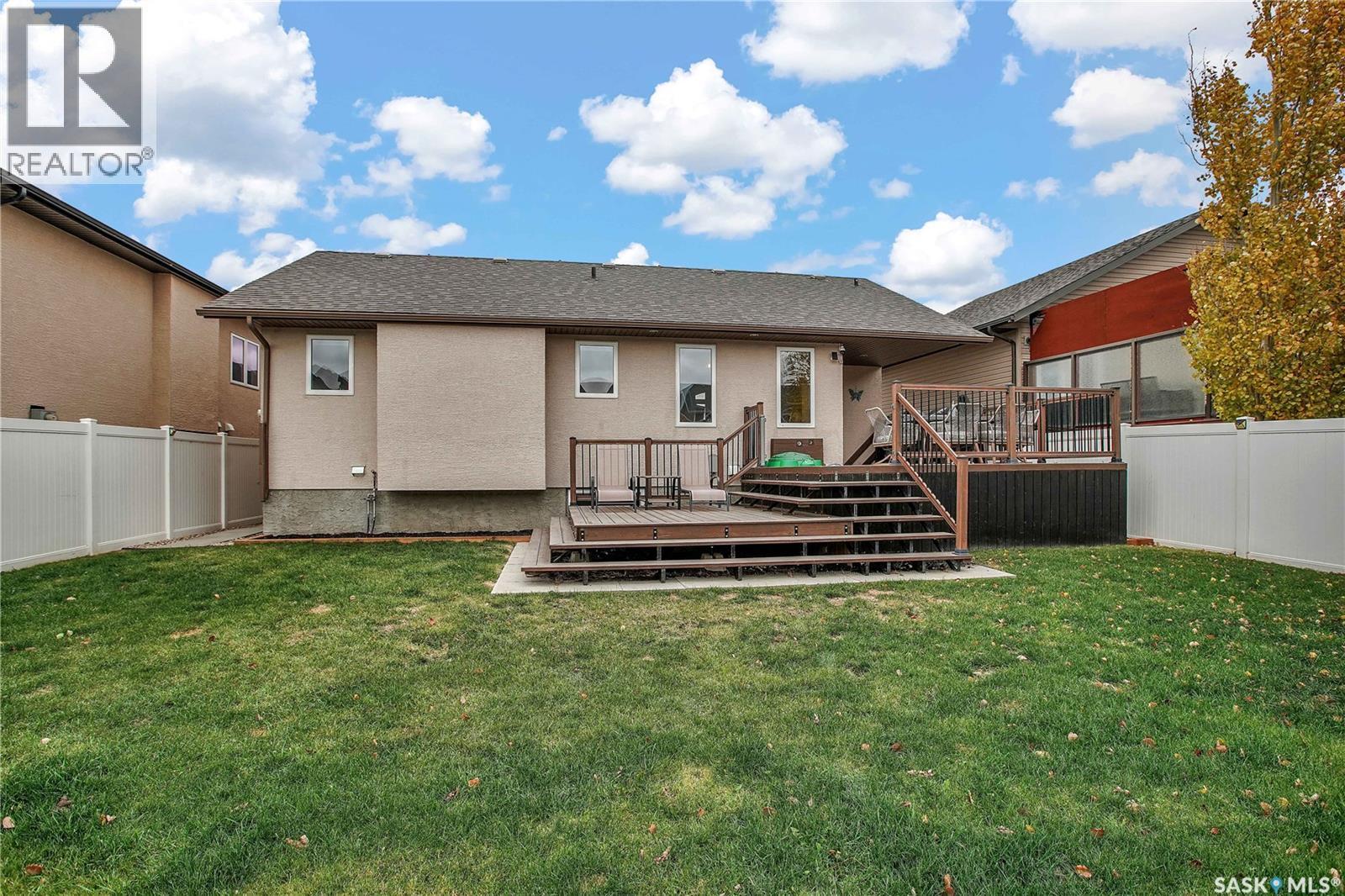 439 Snead Crescent, Warman, SK - Outdoor With Deck Patio Veranda