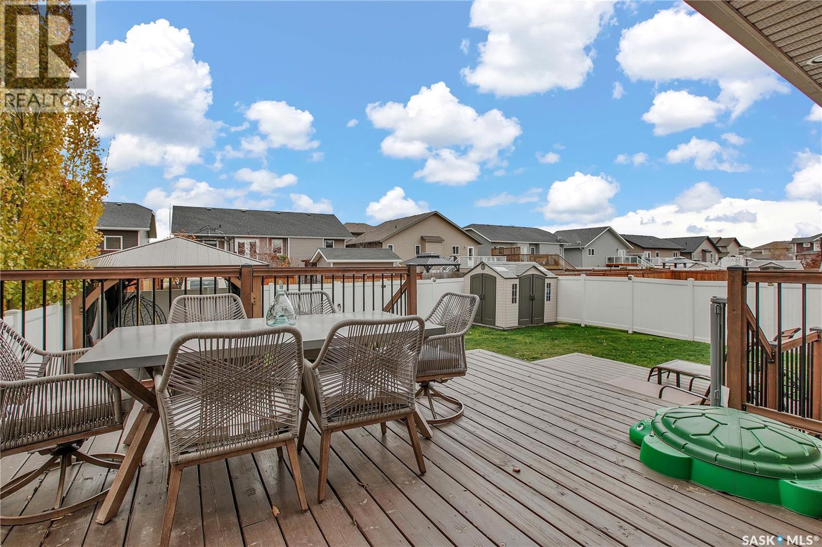 439 Snead Crescent, Warman, SK - Outdoor With Deck Patio Veranda