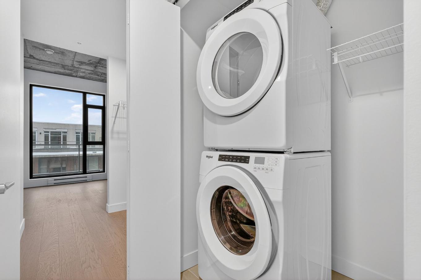 Laundry room - 709-200 Boul. Marcel-Laurin, Montréal (Saint-Laurent), QC - Indoor Photo Showing Laundry Room