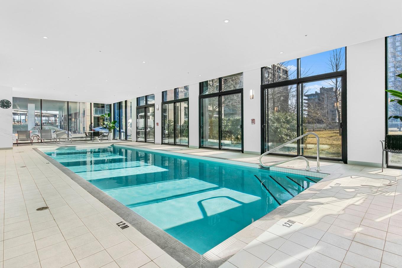 Pool - 1210-1228 Rue Des Bassins, Montréal (Le Sud-Ouest), QC - Indoor Photo Showing Other Room With In Ground Pool