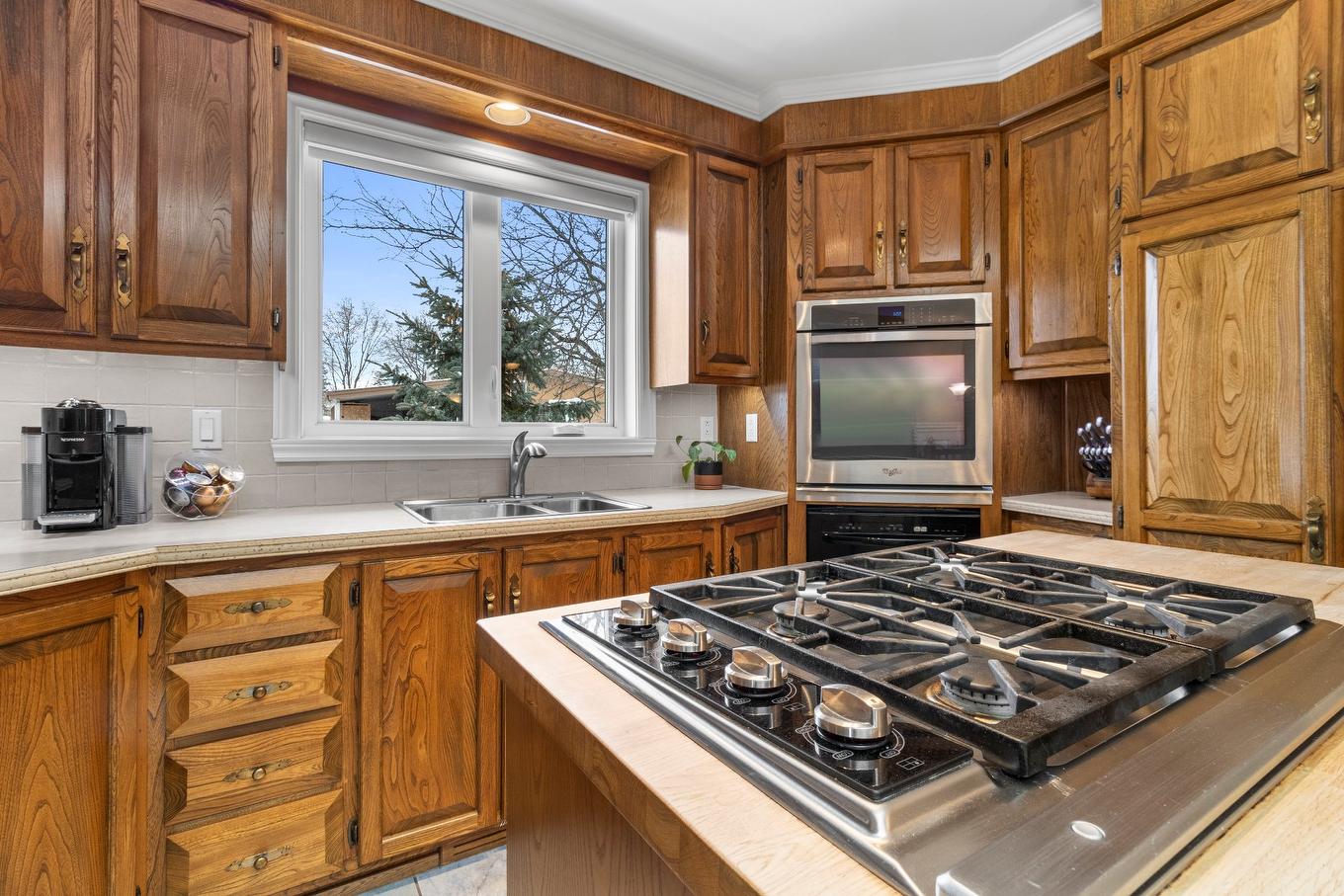 Cuisine - 16 5E Avenue, Salaberry-De-Valleyfield, QC - Indoor Photo Showing Kitchen With Double Sink