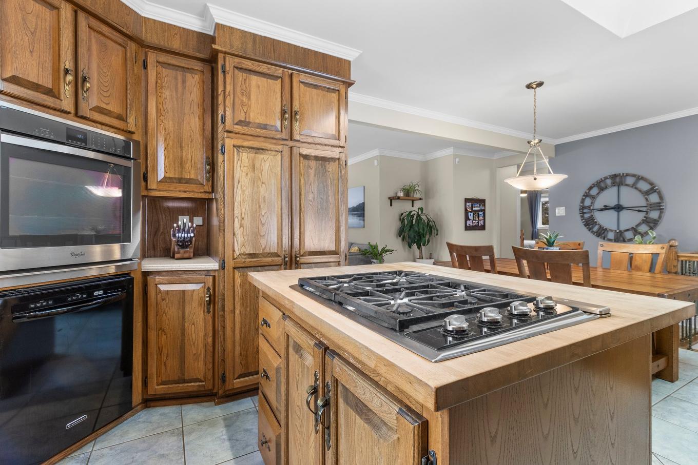 Cuisine - 16 5E Avenue, Salaberry-De-Valleyfield, QC - Indoor Photo Showing Kitchen