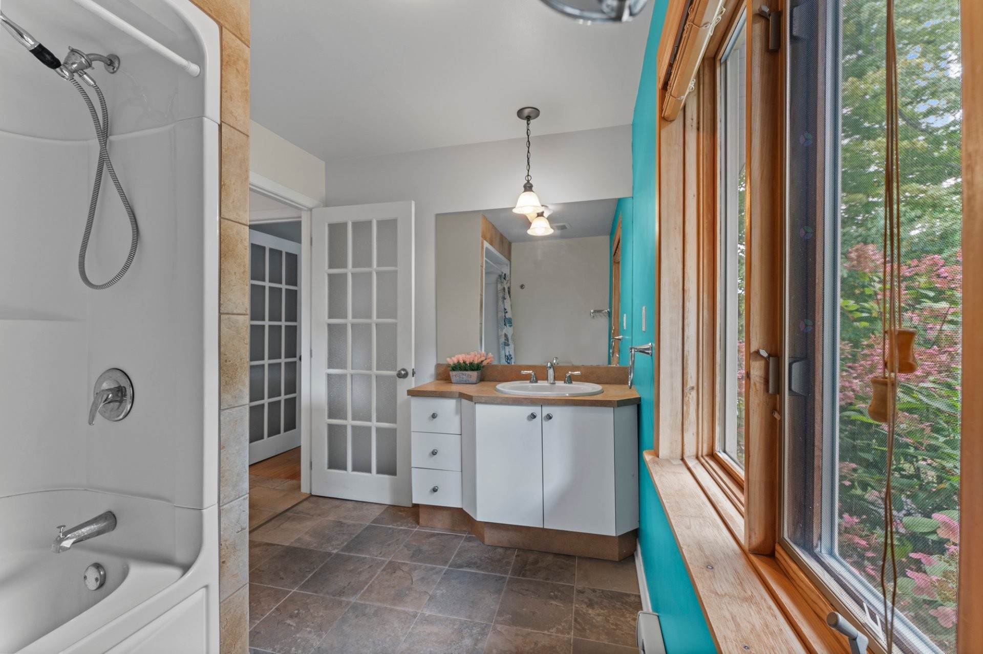 Salle de bains - 183 Ch. Cooledge, Austin, QC - Indoor Photo Showing Bathroom