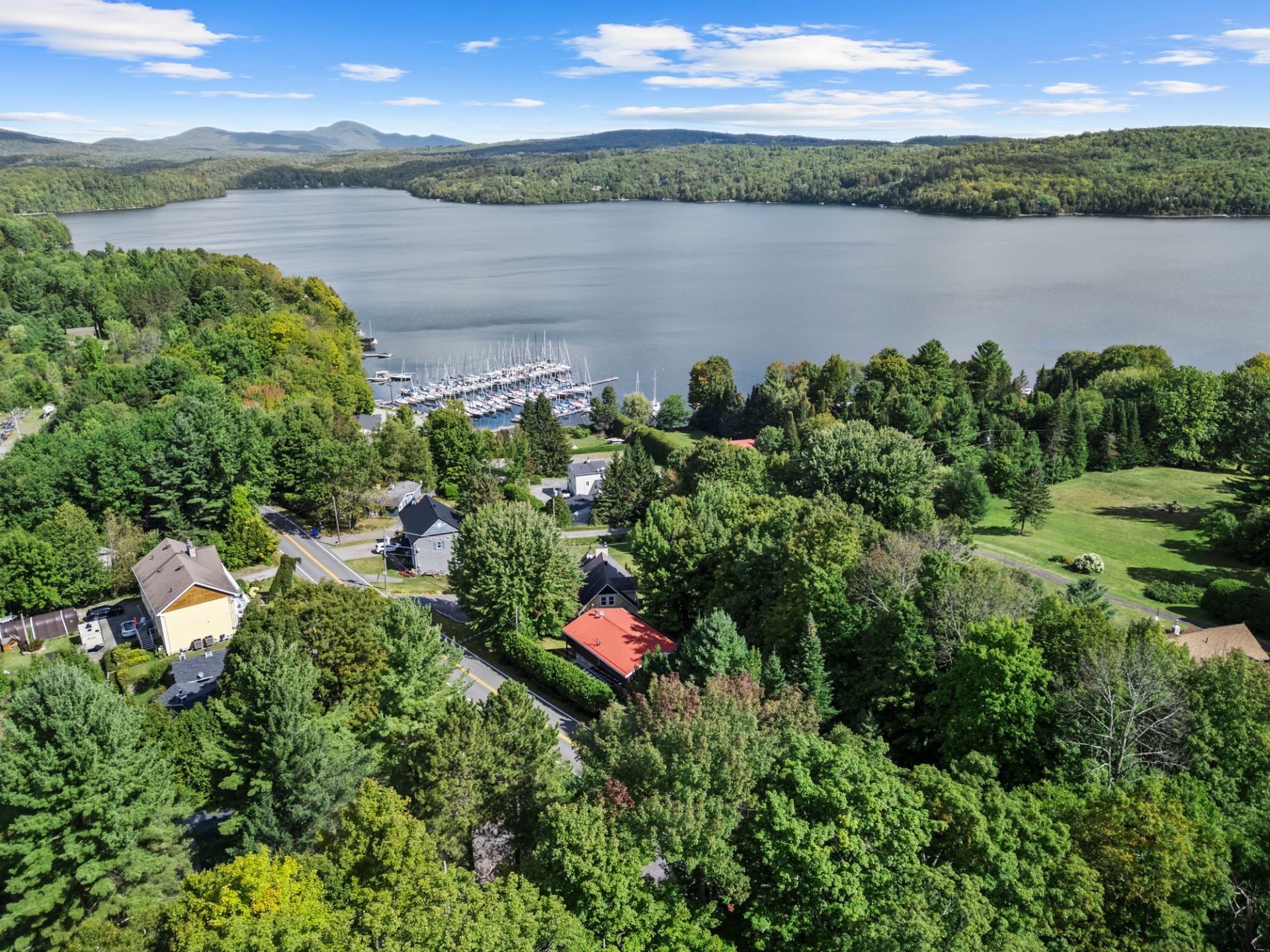 Photo aérienne - 183 Ch. Cooledge, Austin, QC - Outdoor With Body Of Water With View