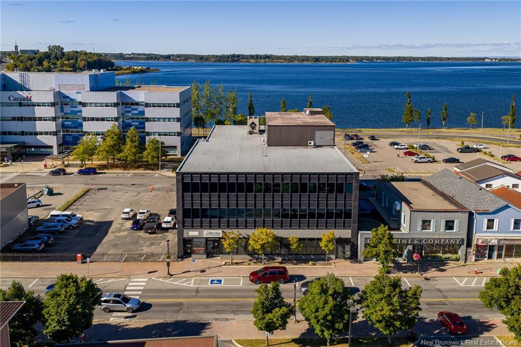 159 Main St, Bathurst, NB