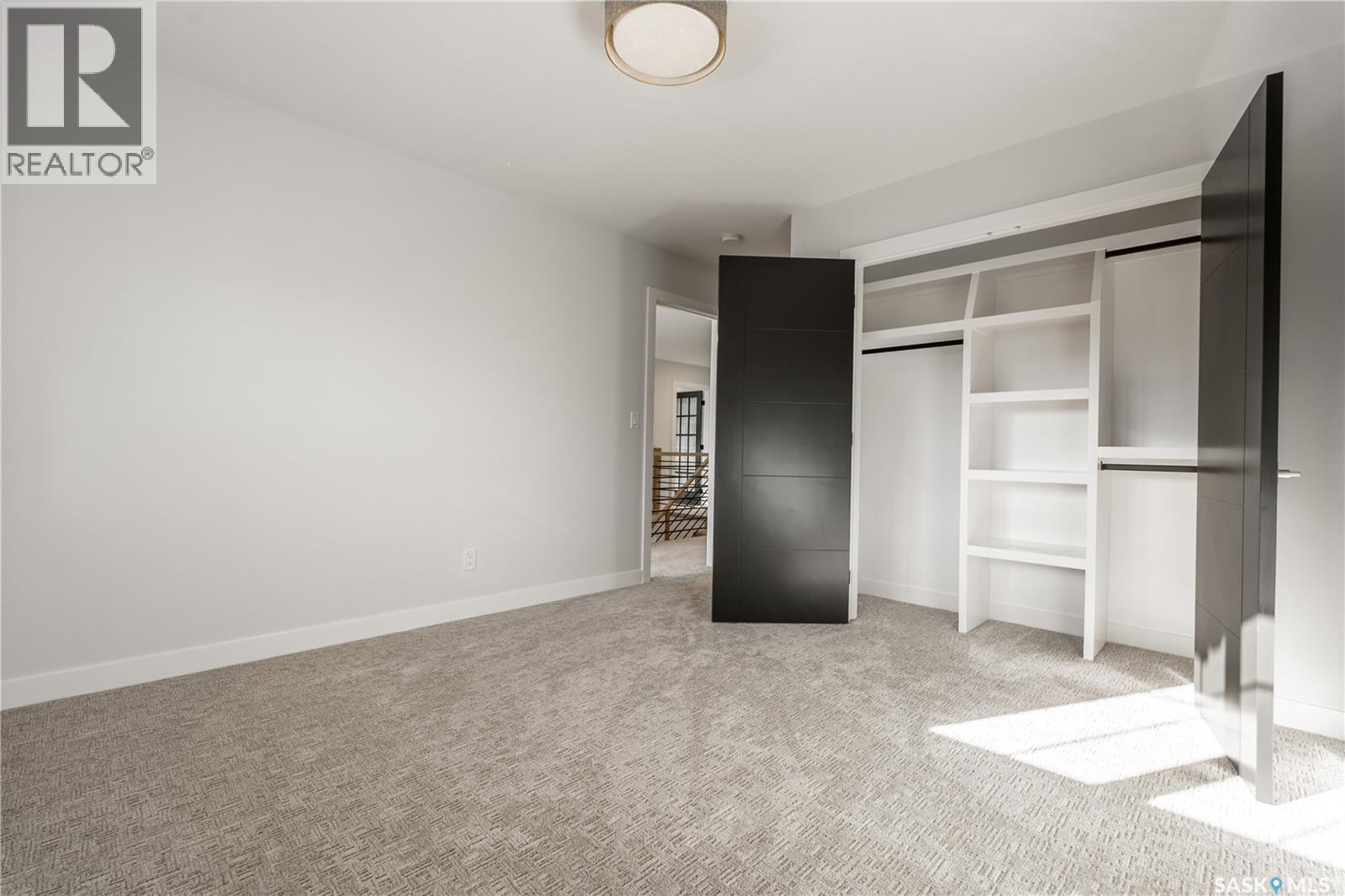 415 Sharma Crescent, Saskatoon, SK - Indoor