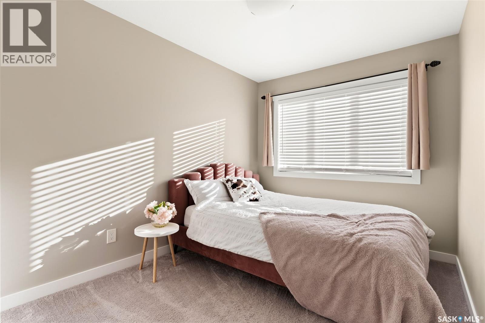 4233 E Keller Avenue, Regina, SK - Indoor Photo Showing Bedroom