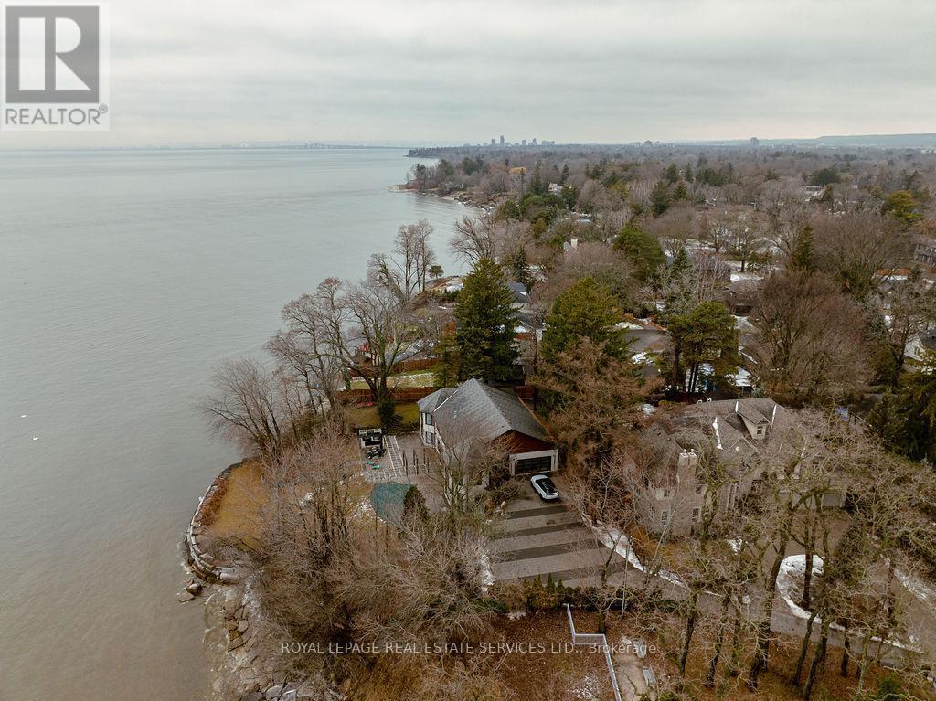 100 Appleby Place, Burlington, ON - Outdoor With Body Of Water With View