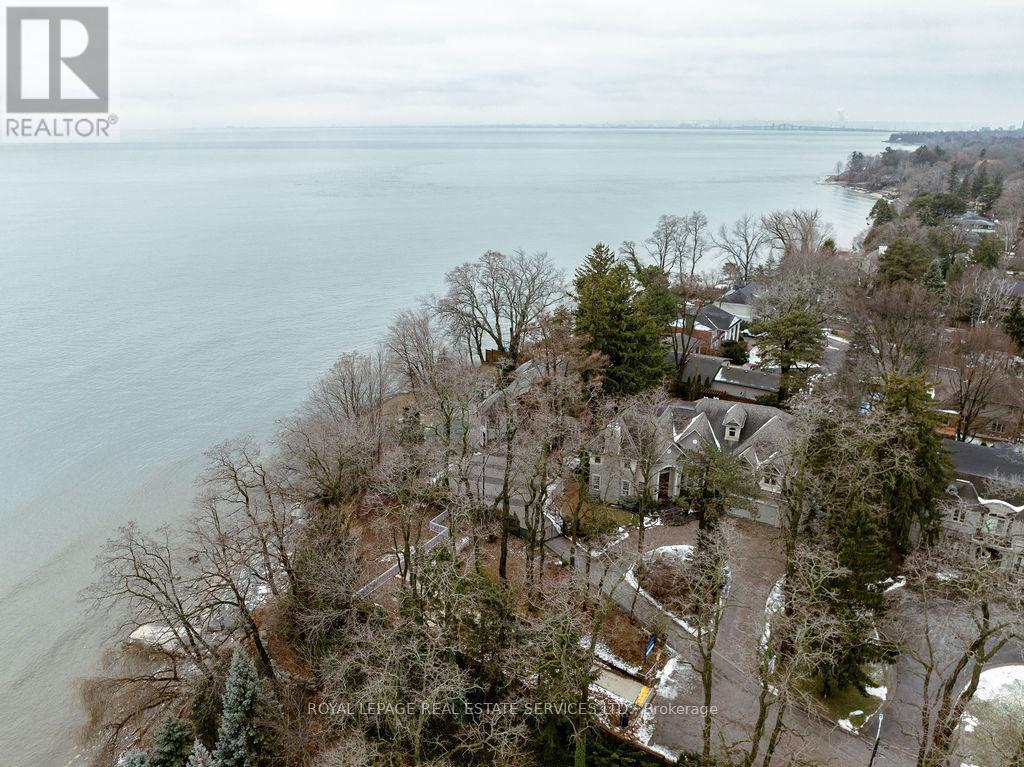 100 Appleby Place, Burlington, ON - Outdoor With Body Of Water With View