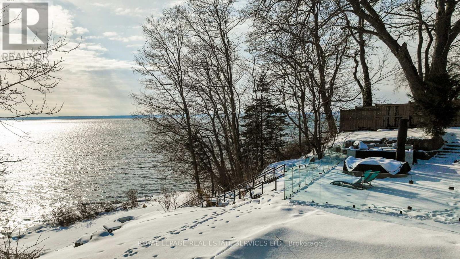 100 Appleby Place, Burlington, ON - Outdoor With Body Of Water With View