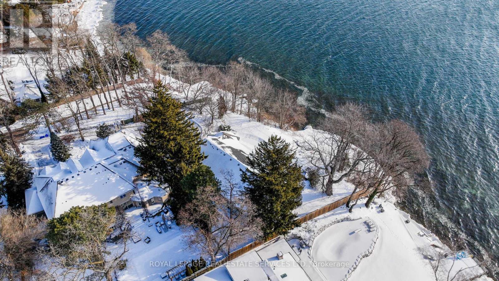 100 Appleby Place, Burlington, ON - Outdoor With View