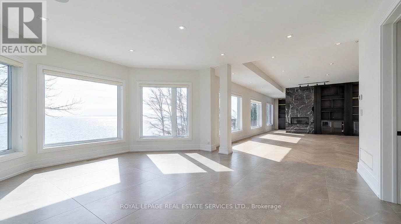 100 Appleby Place, Burlington, ON - Indoor Photo Showing Other Room