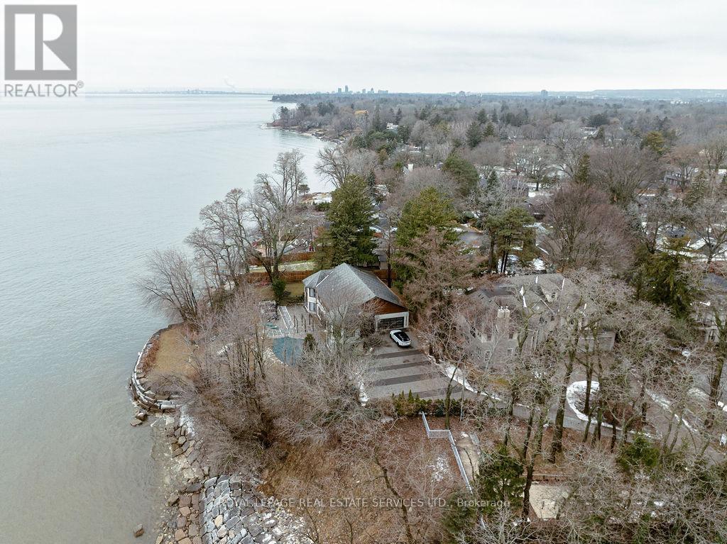 100 Appleby Place, Burlington, ON - Outdoor With Body Of Water With View