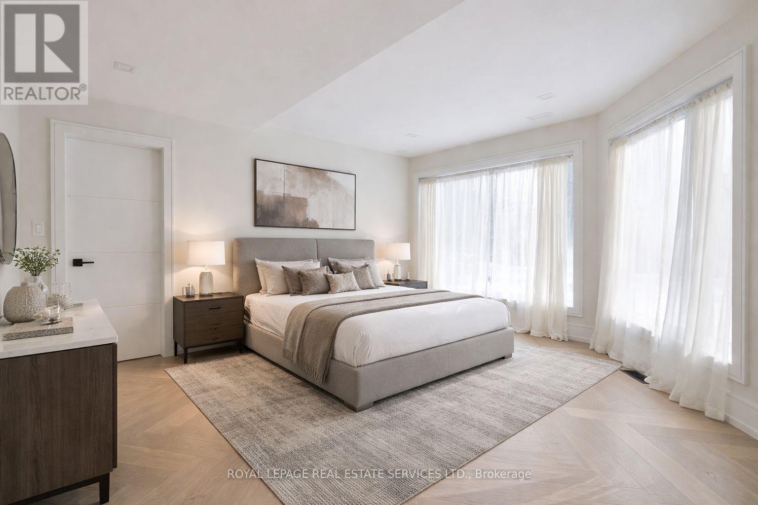 100 Appleby Place, Burlington, ON - Indoor Photo Showing Bedroom