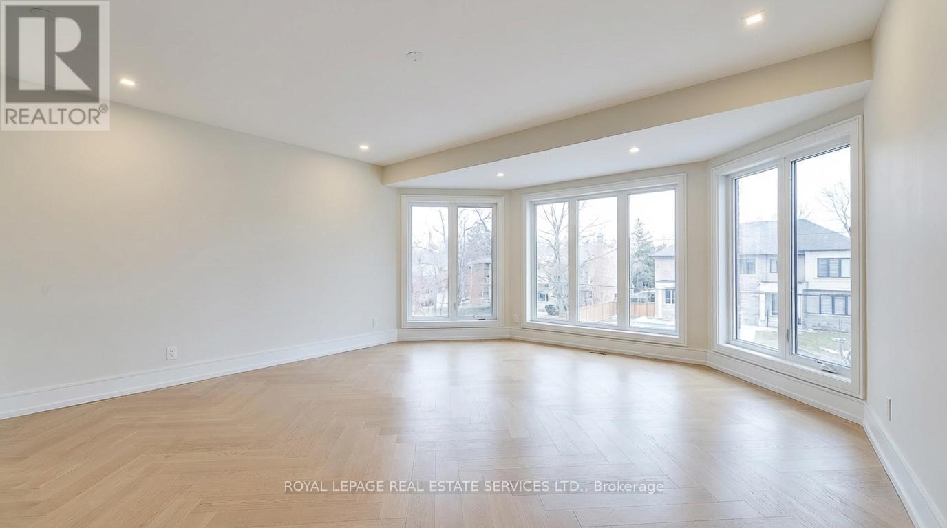 100 Appleby Place, Burlington, ON - Indoor Photo Showing Other Room