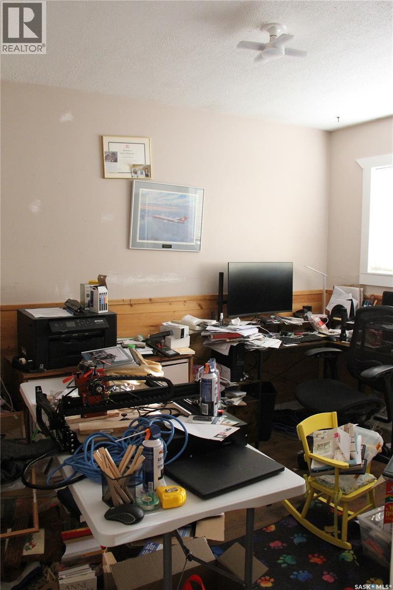 3205 Whitmore Avenue, Regina, SK - Indoor Photo Showing Office