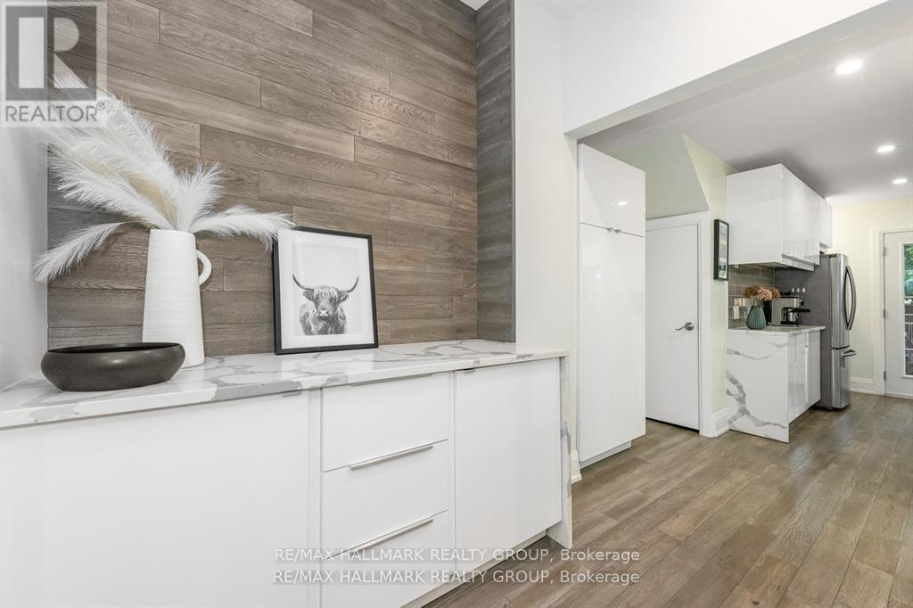 183 Pretoria Avenue, Ottawa, ON - Indoor Photo Showing Kitchen