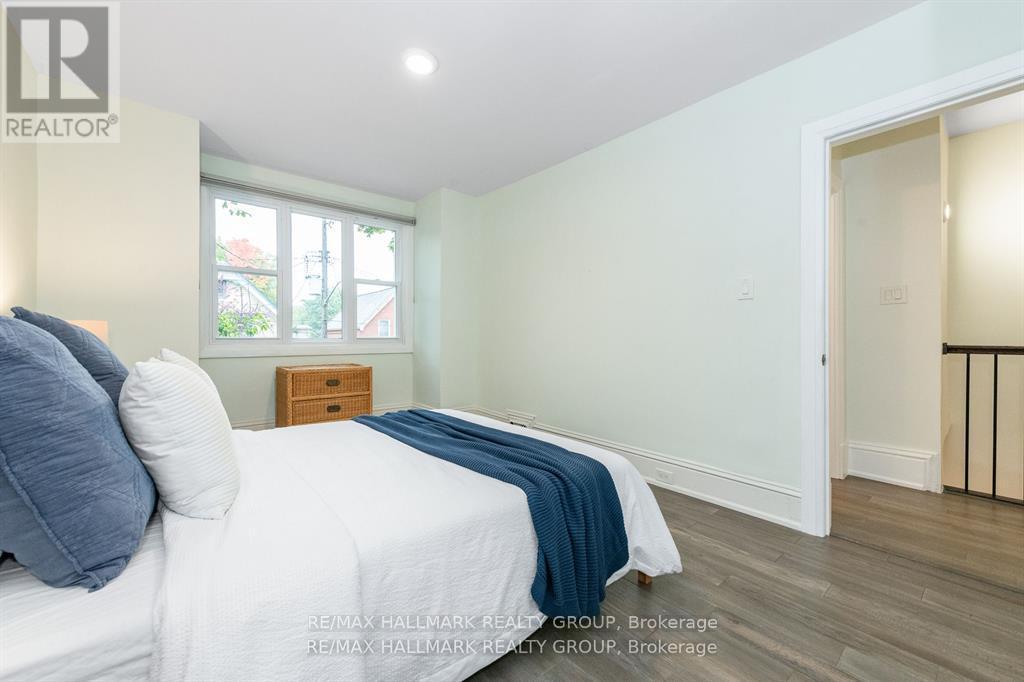 183 Pretoria Avenue, Ottawa, ON - Indoor Photo Showing Bedroom