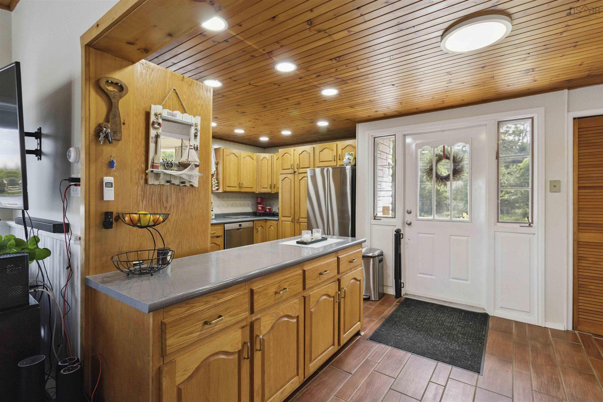 46 Roxbury Road, Port Medway, NS