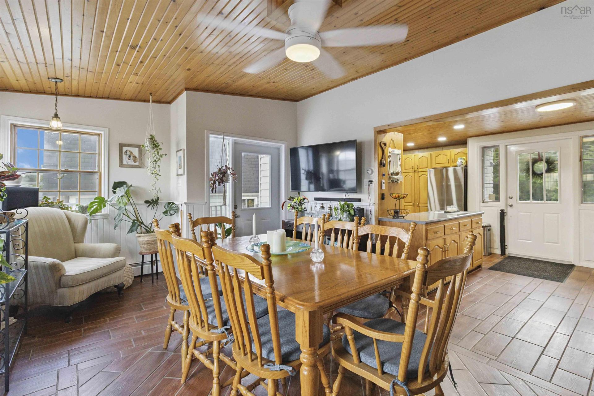 46 Roxbury Road, Port Medway, NS