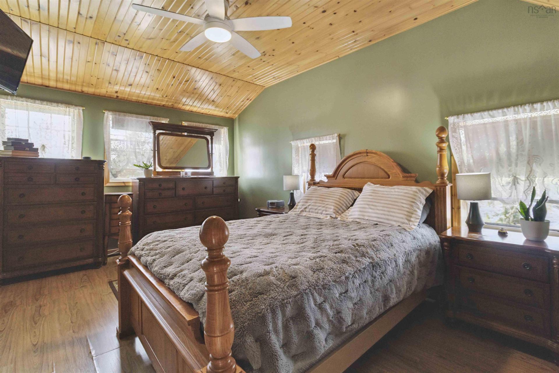 46 Roxbury Road, Port Medway, NS