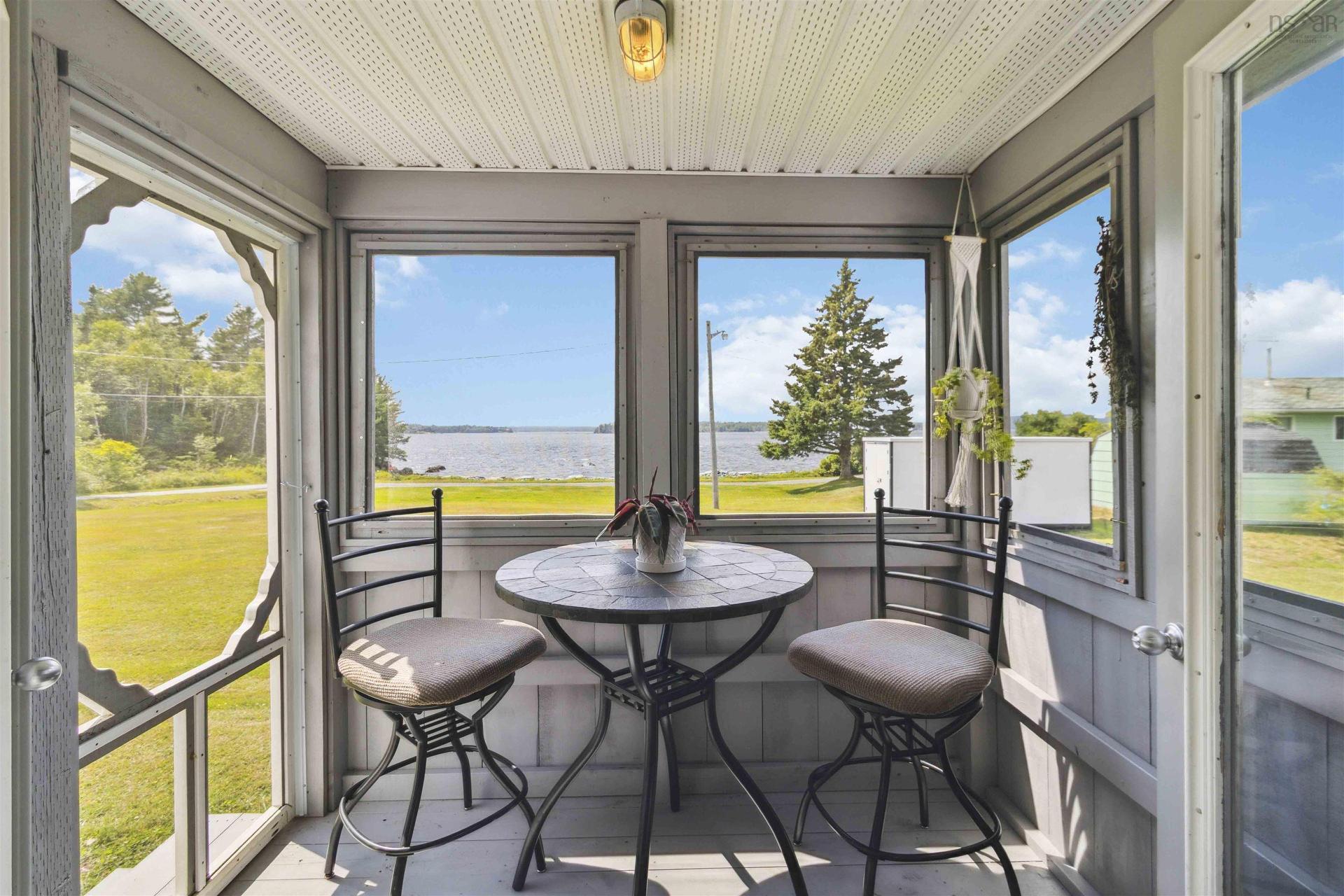 46 Roxbury Road, Port Medway, NS