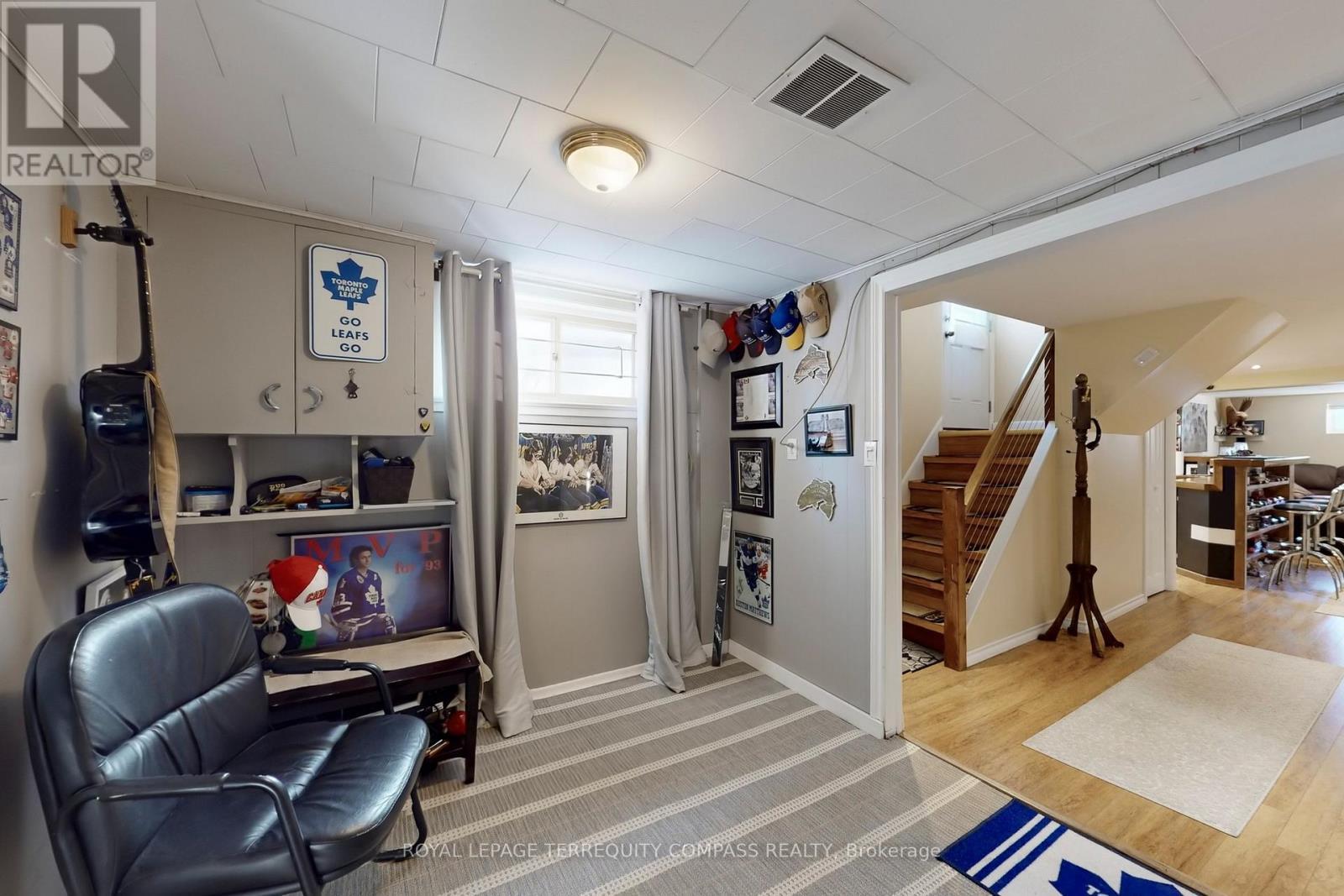 1568 Asgard Drive, Mississauga, ON - Indoor Photo Showing Other Room