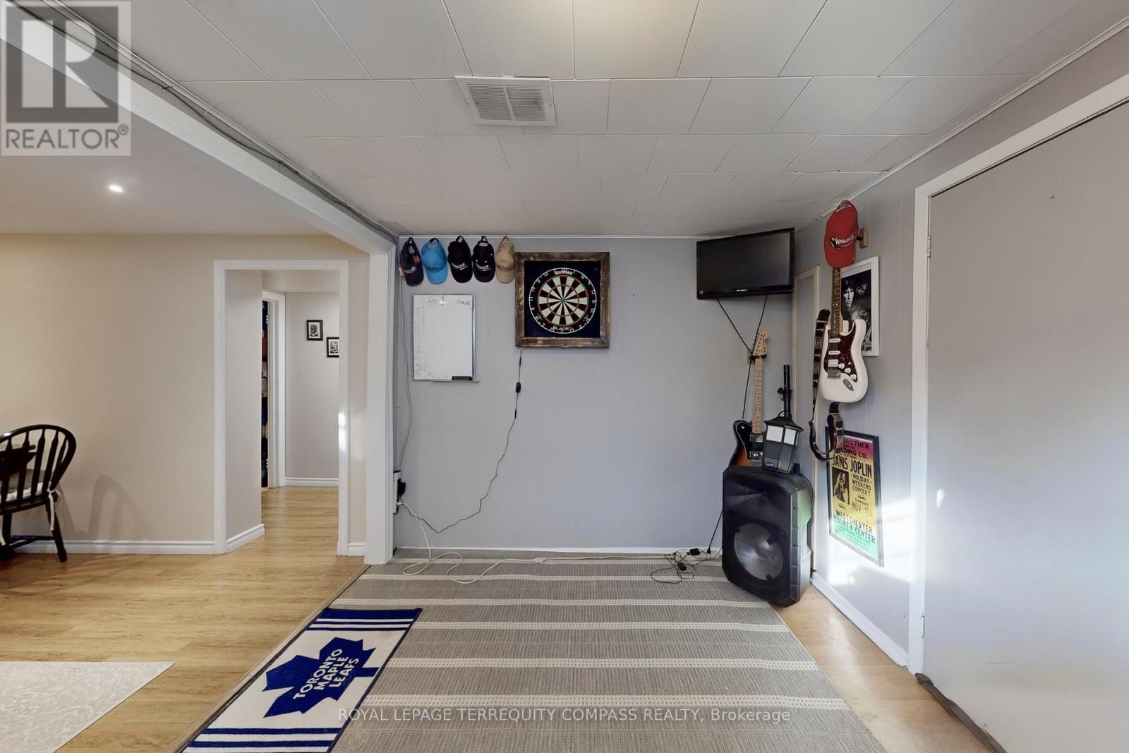 1568 Asgard Drive, Mississauga, ON - Indoor Photo Showing Other Room