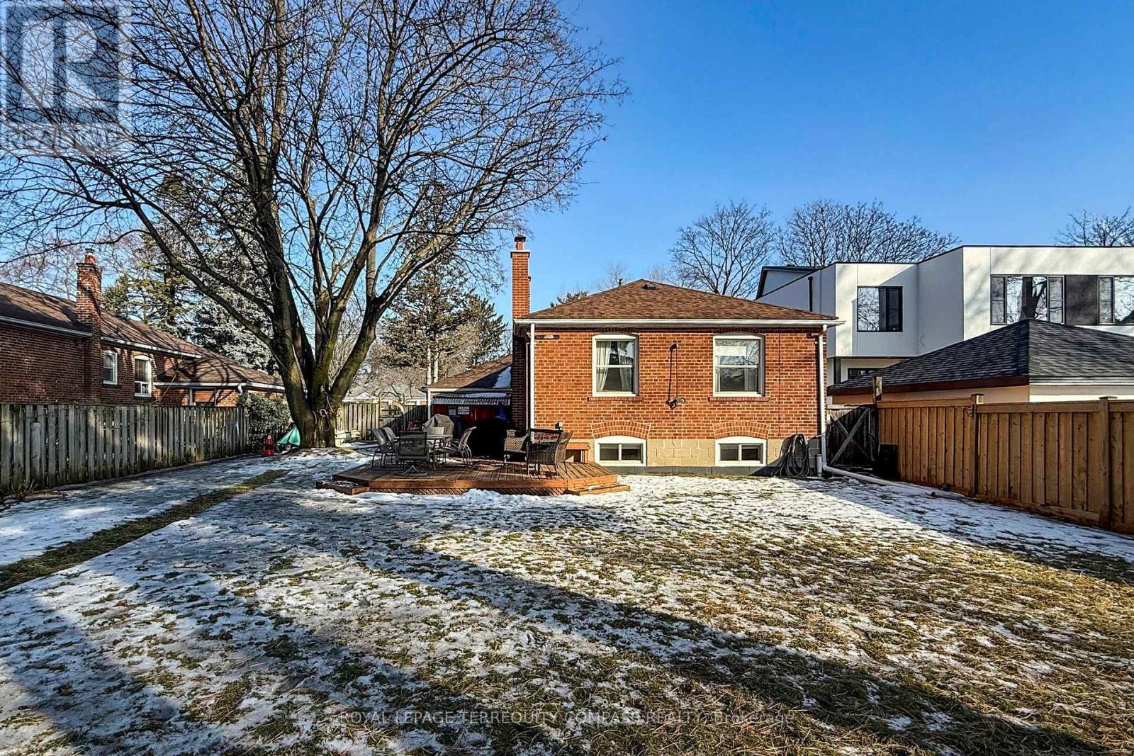 1568 Asgard Drive, Mississauga, ON - Outdoor