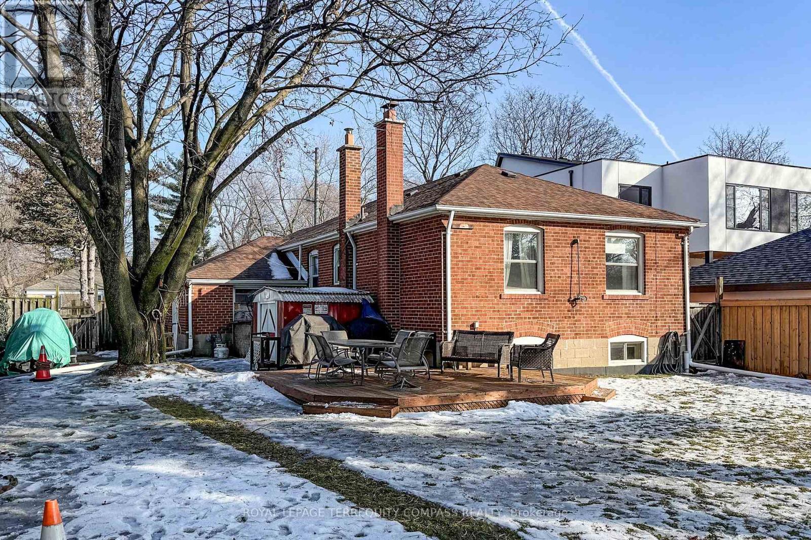 1568 Asgard Drive, Mississauga, ON - Outdoor