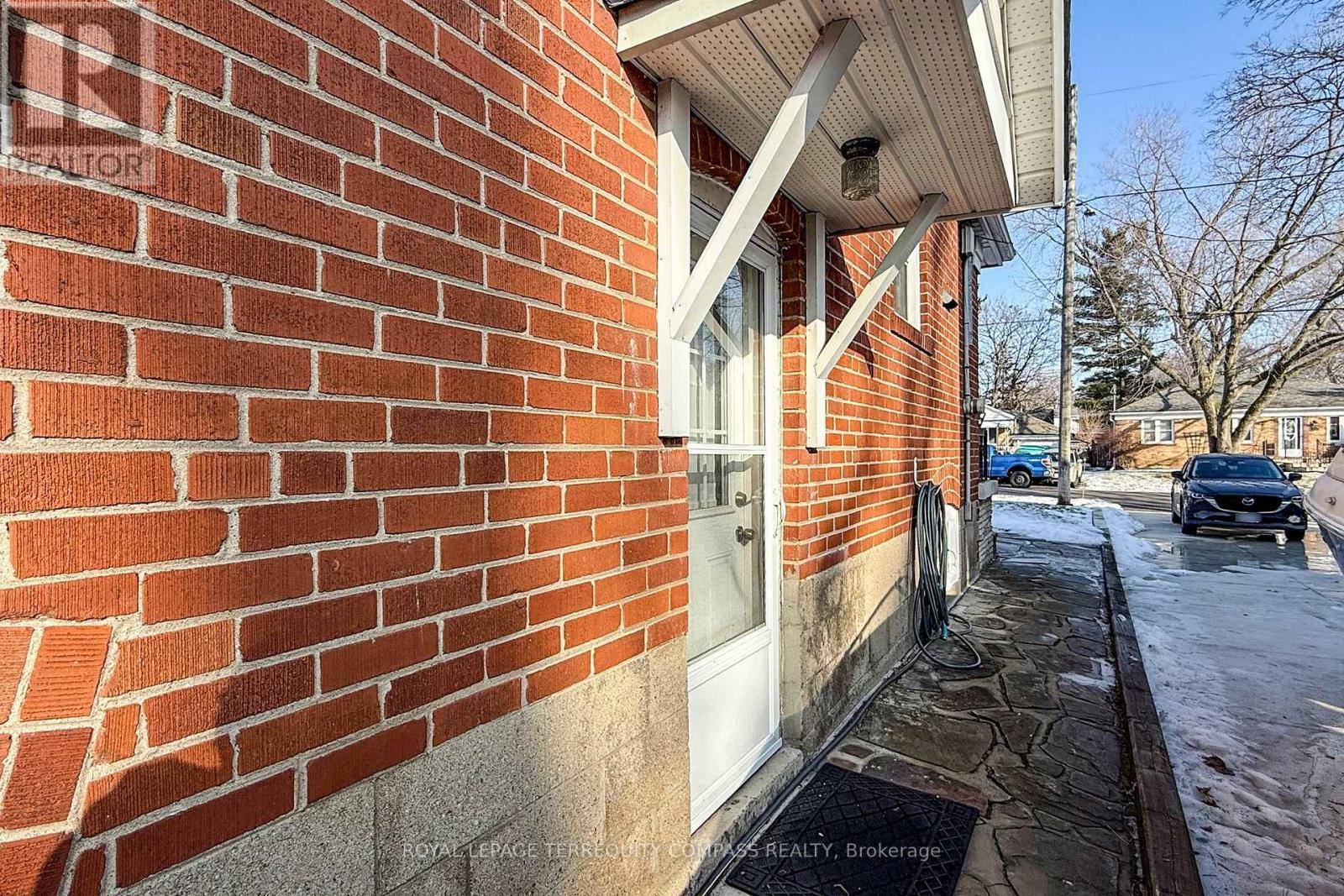 1568 Asgard Drive, Mississauga, ON - Indoor Photo Showing Other Room