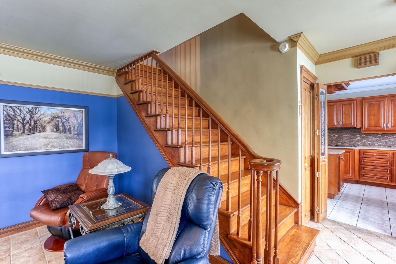 Living room - 3540 Rue Notre-Dame E., Trois-Rivières, QC - Indoor Photo Showing Other Room