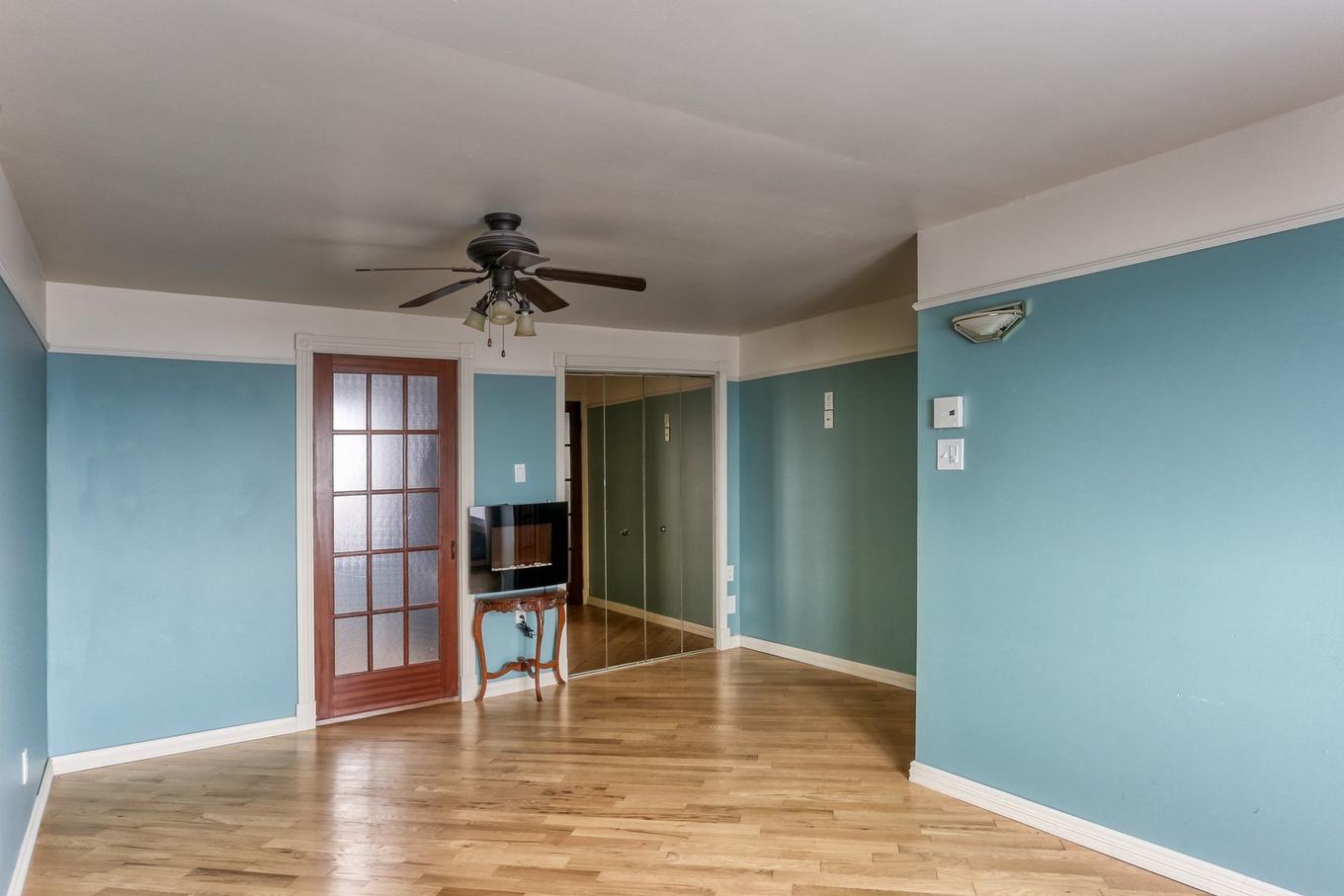 Primary bedroom - 3540 Rue Notre-Dame E., Trois-Rivières, QC - Indoor Photo Showing Other Room