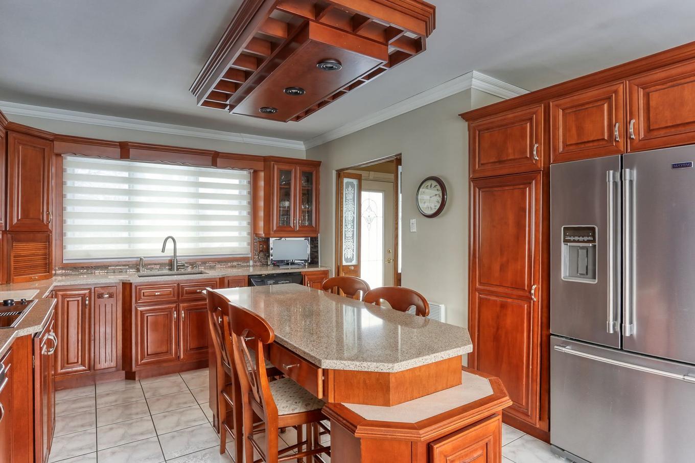 Kitchen - 3540 Rue Notre-Dame E., Trois-Rivières, QC - Indoor Photo Showing Kitchen
