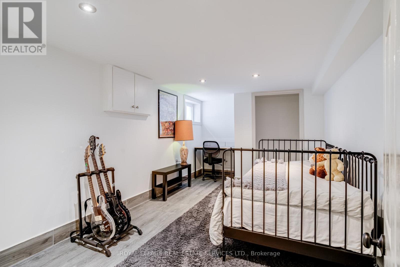 36 Harmony Avenue, Hamilton, ON - Indoor Photo Showing Other Room