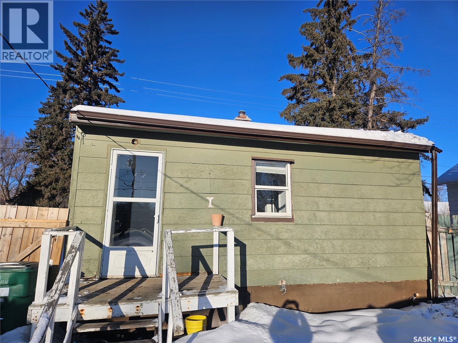 915 23Rd Street W, Saskatoon, SK - Outdoor
