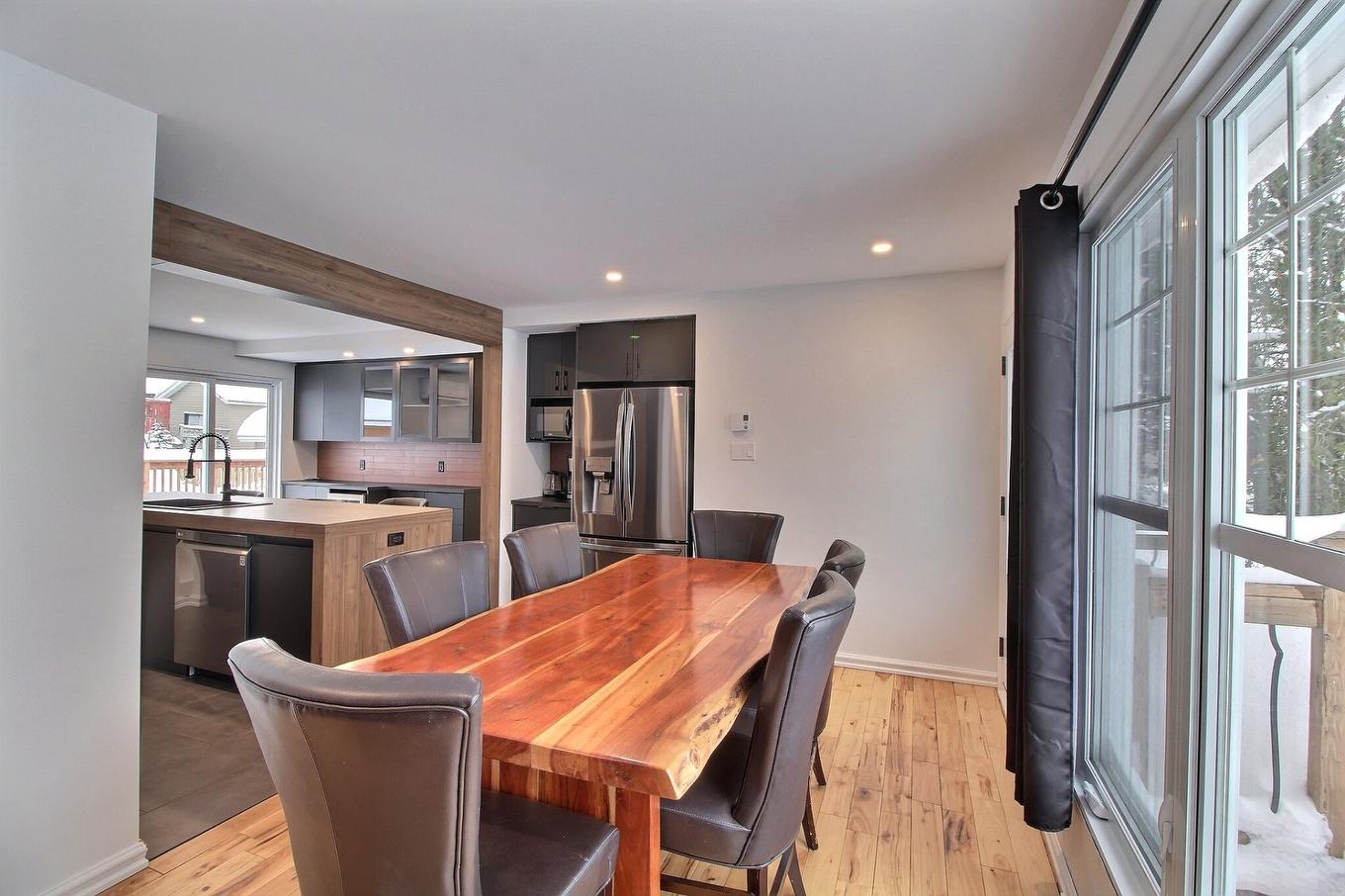 Overall view - 125 Rue Poirier, Val-D'Or, QC - Indoor Photo Showing Dining Room