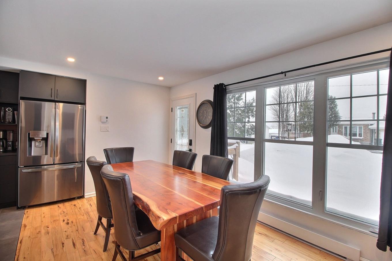 Dining room - 125 Rue Poirier, Val-D'Or, QC - Indoor Photo Showing Dining Room