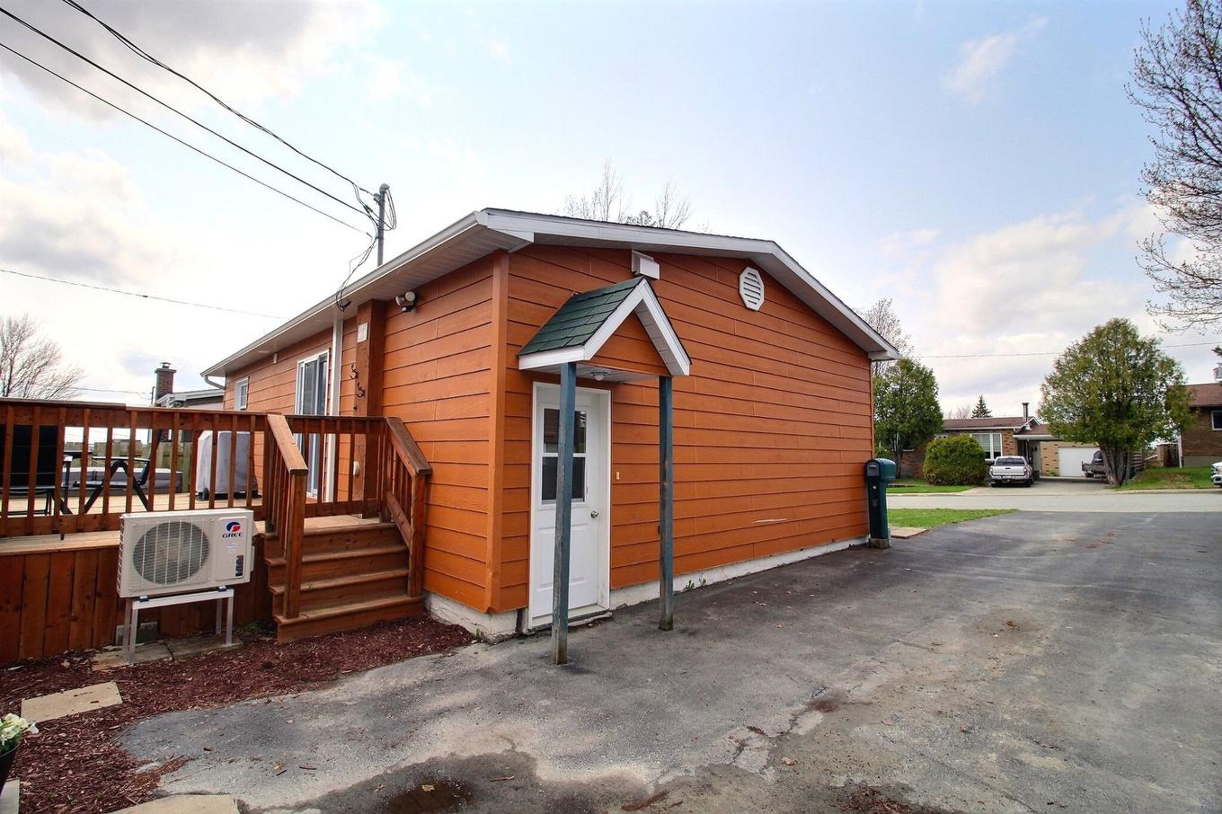 Back facade - 125 Rue Poirier, Val-D'Or, QC - Outdoor With Exterior
