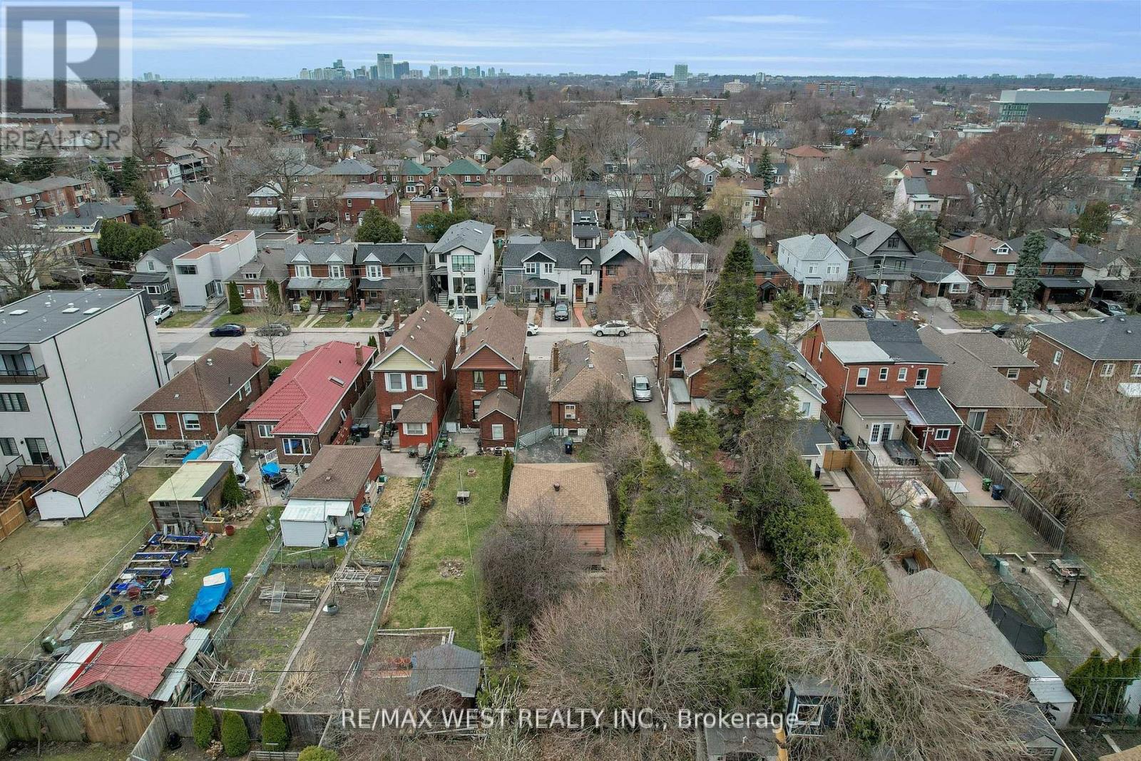 661 Beresford Avenue, Toronto, ON - Outdoor With View