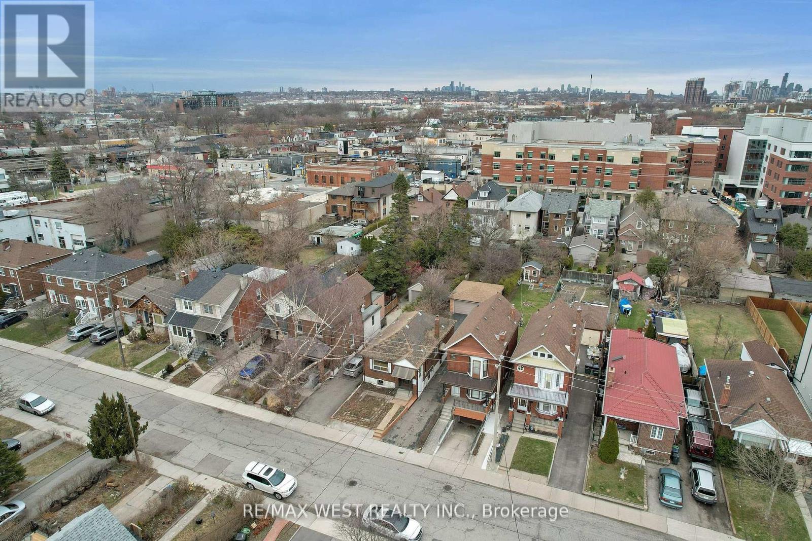 661 Beresford Avenue, Toronto, ON - Outdoor With View