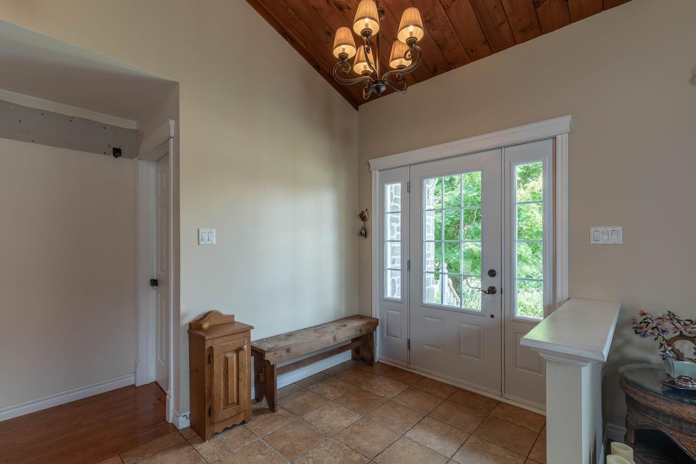 Hall - 49 Rue De Ste-Monique, Gatineau (Gatineau), QC - Indoor Photo Showing Other Room